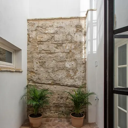 Taina Bajo Muro Apartment *