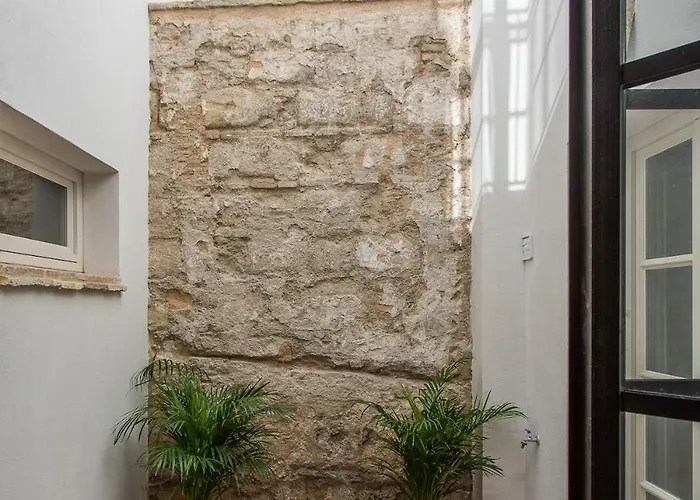 Taina Bajo Muro Apartman *